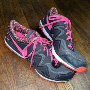 Nike women’s size 11